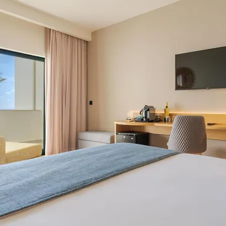 Sentido Galosol ホテル 4*