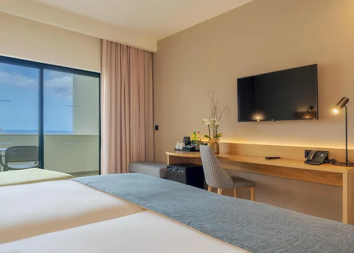 Sentido Galosol 4* Caniço